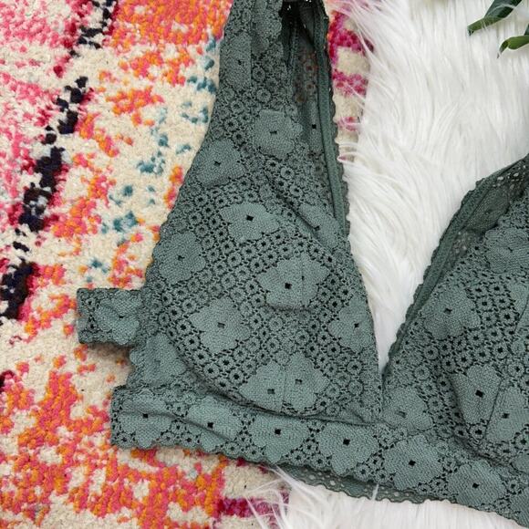 Aerie Green Lace Padded Side Cut Out Lightweight Bralette XS - Picture 3 of 6